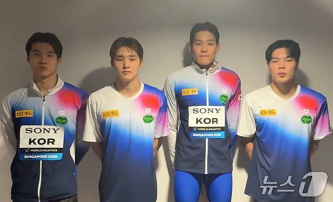 경기 후 소감을 밝히는 한국 남자 계영 대표팀(올댓스포츠 영상 캡처)