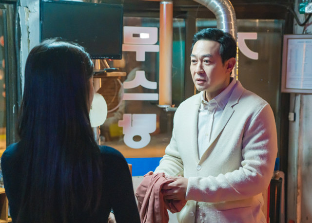 신인 작가 네 명이 공동으로 극본을 쓴 드라마 '메스를 든 사냥꾼'. 스튜디오 X+U 제공