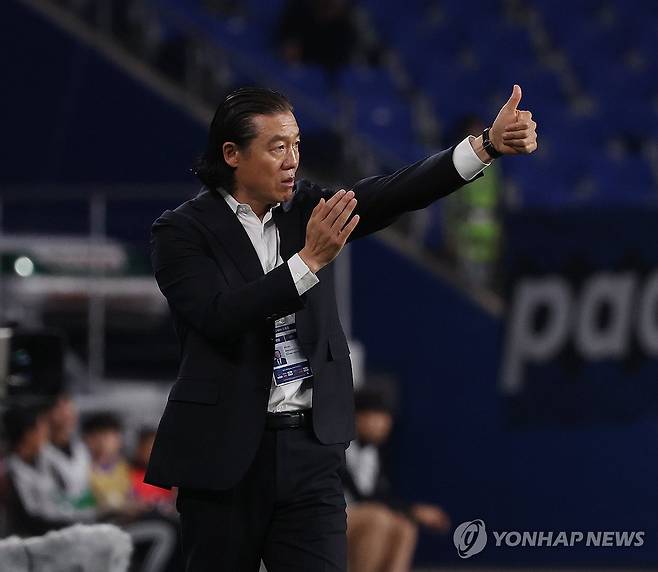 경질설에 휩싸인 울산 HD 김판곤 감독 [연합뉴스 자료사진]