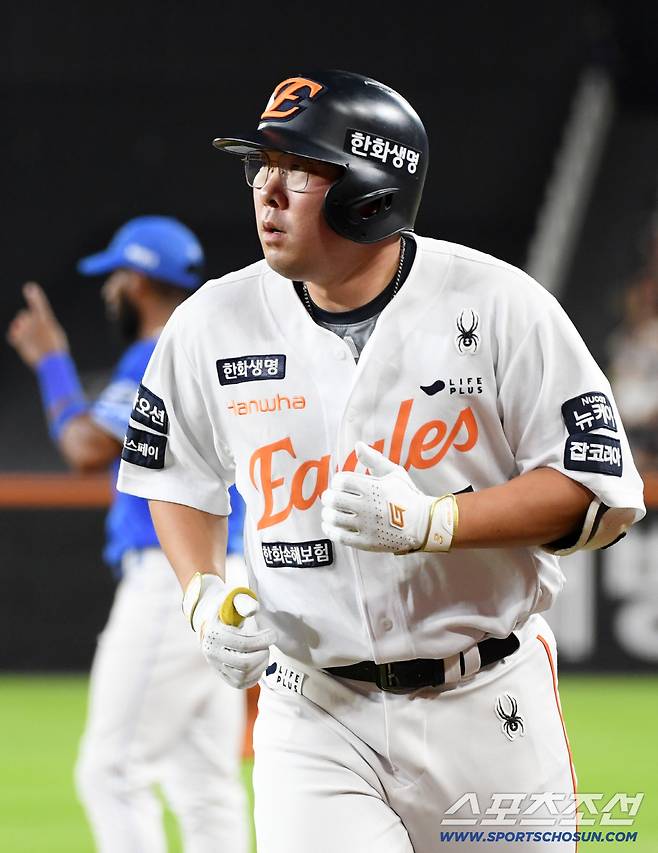 29일 대전 한화생명볼파크에서 열린 한화 이글스와 삼성 라이온즈의 경기. 한화 안치홍이 숨을 고르고 있다. 대전=박재만 기자 pjm@sportschosun.com/2025.07.29/