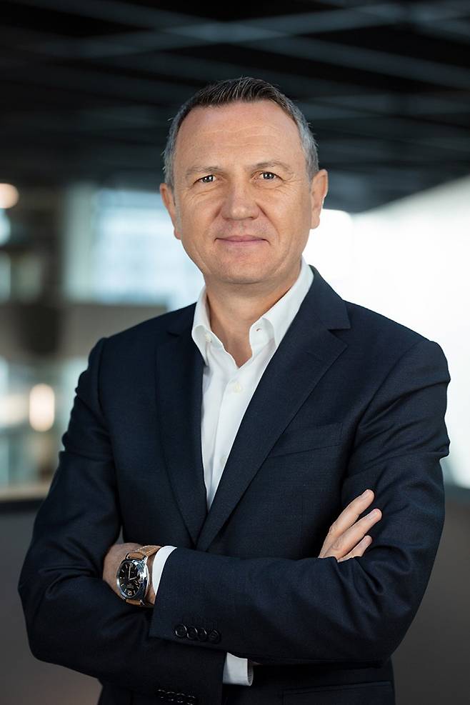 피터 크론슈나블(Peter Kronschnabl)