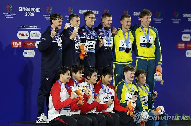 남자 계영 800ｍ 시상식 모습. [로이터=연합뉴스]