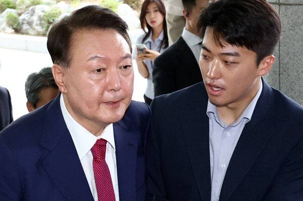 ▲ 윤석열 전 대통령이 지난달 5일 내란 특검에 조사를 받기 위해 출석하고 있다. ⓒ연합뉴스