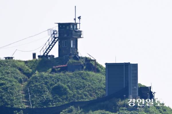 대북 확성기 철거 전 군 초소 고지대 자료사진