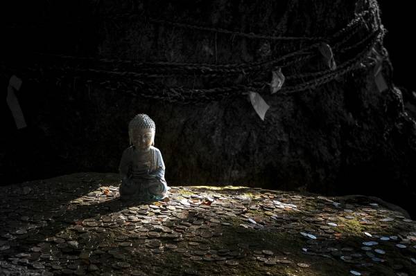 서석장 사진작가 작 '불상의 빛'.