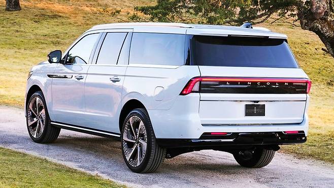 링컨 신형 네비게이터