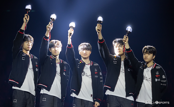 T1 LCK 선수단.