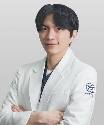 성현우 안양 본동물의료센터 안과 과장 ⓒ 뉴스1