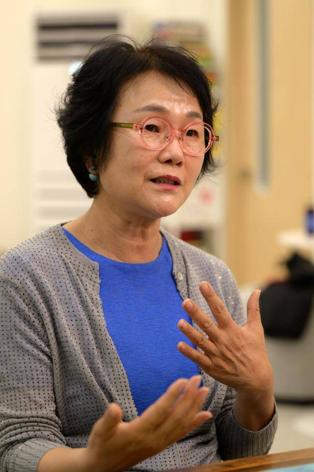 이경림 대표가 수용자 자녀를 돕게 된 계기를 설명하고 있다. 하상윤 기자