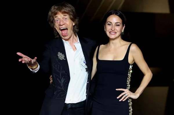 영국 록밴드 롤링 스톤스의 프론트맨 믹 재거(82)가 44세 연하 약혼녀 멜라니 햄릭(38)과 둘째를 갖고 싶다고 밝혔다./사진=Reuters
