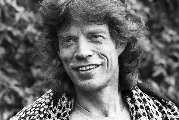 데뷔 20주년을 기념해 1987년 촬영한 화보 속 믹 재거./사진=Rolling Stone