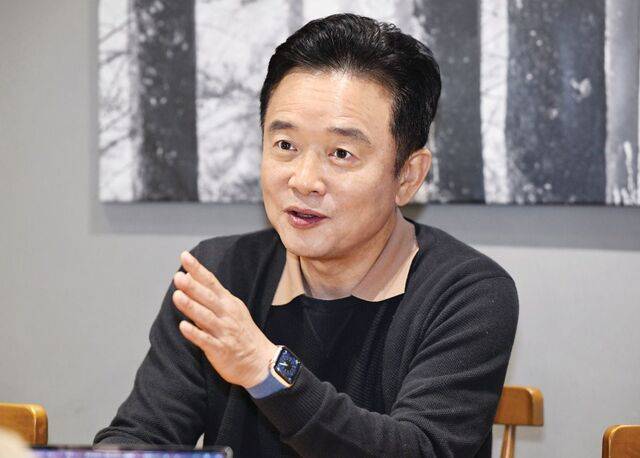지난달 24일 경기도 성남에 있는 마약예방치유단체 은구(NGU) 사무실에서 만난 남경필 대표. 남 대표는 “우리 사회가 낙오된 사람들을 끝까지 포기하지 않는 곳이 됐으면 한다”고 말했다. 성남=최현규 기자