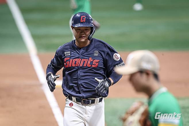 ▲ 부상에서 돌아와 롯데 공격에 큰 힘이 되고 있다 ⓒ 롯데 자이언츠