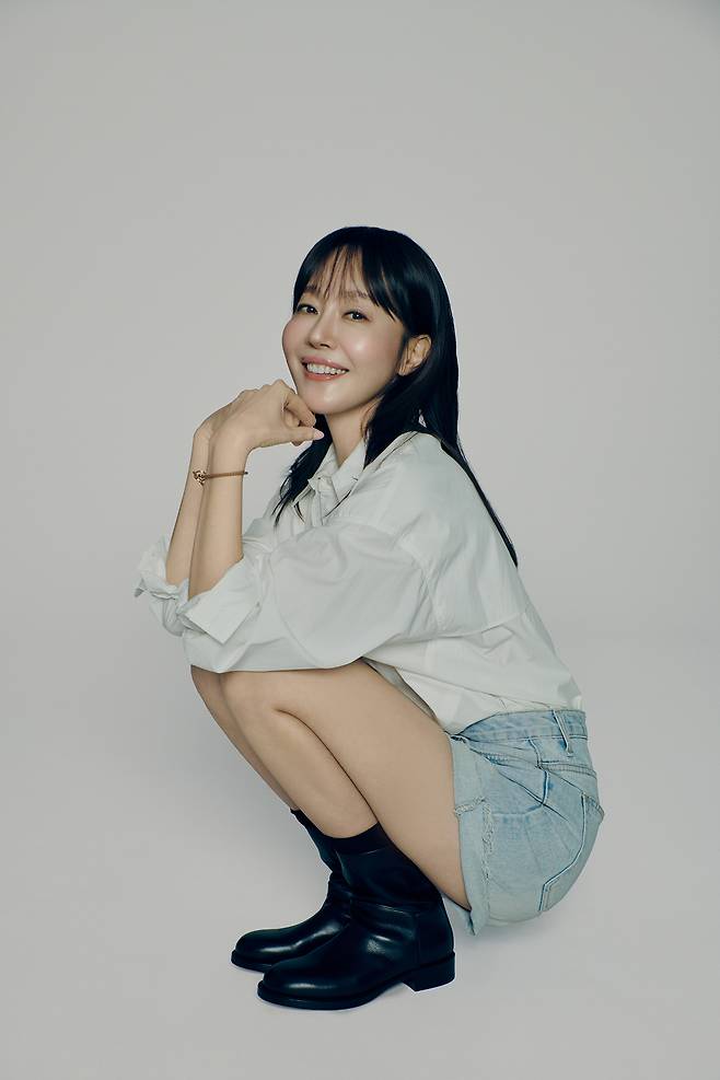 엄지원