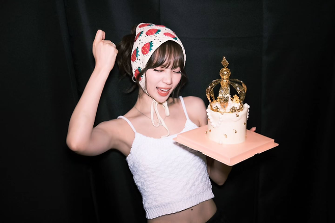 르세라핌 김채원 인스타그램.