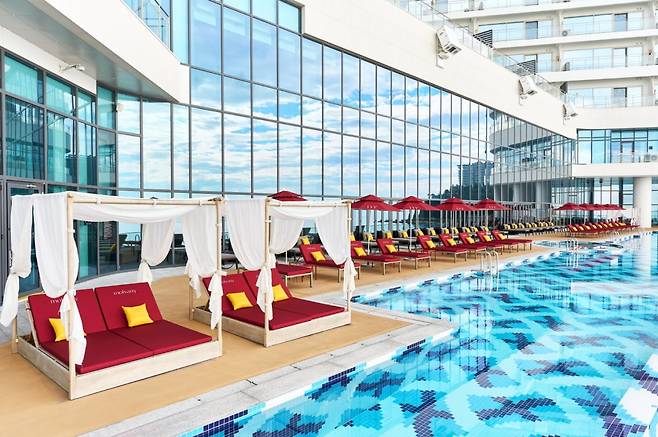 카시아 속초, 서머 글로우 위드 몰바니 패키지