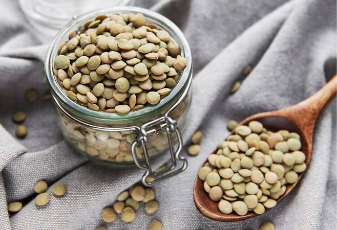 렌틸콩의 크기는 매우 작지만 식물성 단백질을 비롯 식이섬유, 철분, 마그네슘 등이 풍부하다. [사진=게티이미지뱅크]