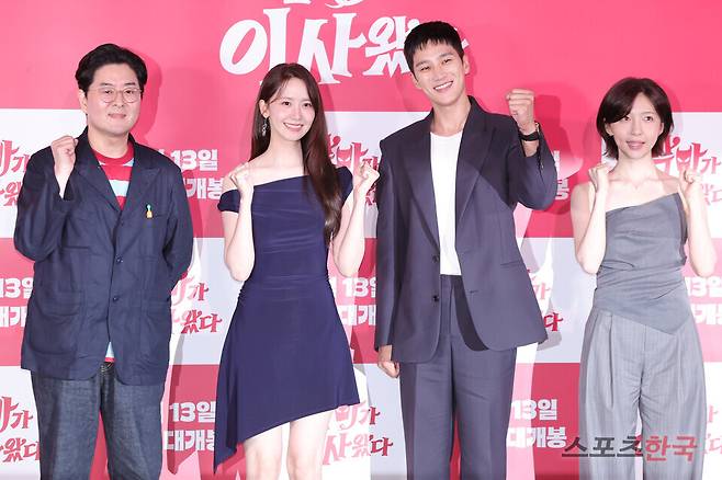 영화 '악마가 이사왔다​'​ 언론시사회에 참석한 이상근 감독, 배우 임윤아, 안보현, 주현영. 25.8.6 ⓒ이혜영 기자 lhy@hankooki.com