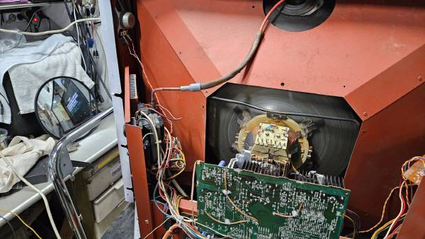 수리점 사장님이 하나 하나 조립한 모습