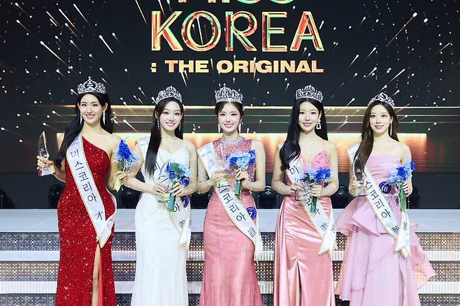 제69회 미스코리아 선발대회 ‘재’ 이서현, ‘선’ 김보금, ‘진’ 정연우, ‘미’ 유은서, ‘예’ 박지유(왼쪽부터). 사진|글로벌이앤비