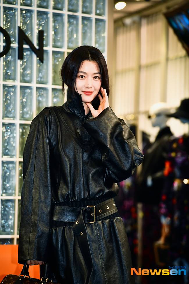 전지현