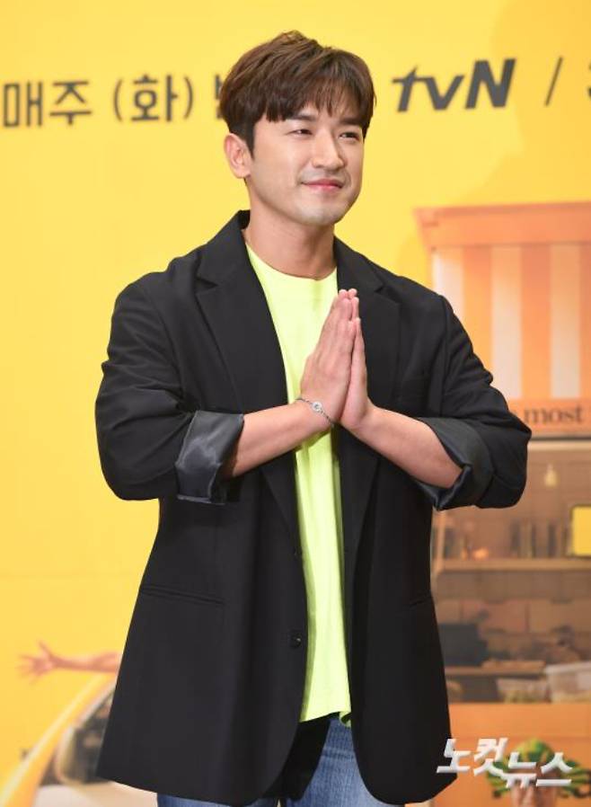 가수 이민우. 자료사진
