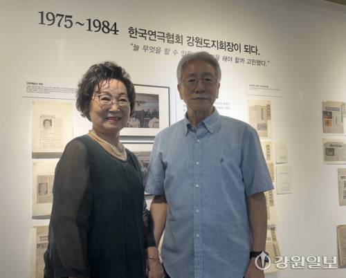 ◇최지순, 장정임 배우. 연극 ‘오뚝이의 욕망’으로 부부의 연을 맺은 두 사람은 춘천 연극계의 1세대 부부 연극인으로 불린다. 사진=김오미기자