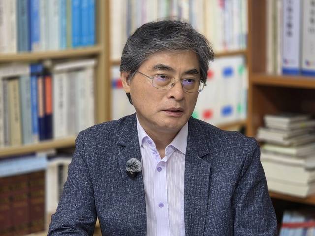 신봉기 경북대학교 로스쿨 교수. 김용국 기자