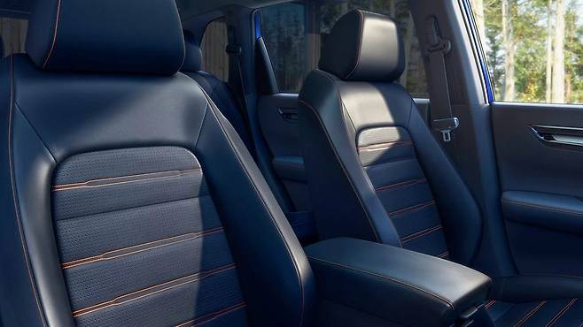 혼다 CR V 하이브리드 실내