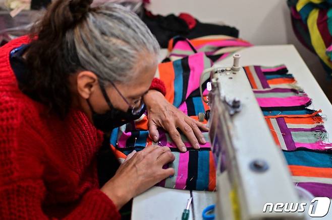 의류공장. (사진은 기사 내용과 무관함) ⓒ AFP=뉴스1 ⓒ News1 강민경 기자