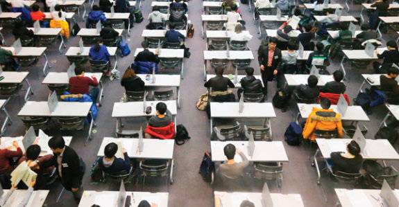 박성철 원장은 경쟁이 치열한 2026학년도 대학입시에서 면접, 논술을 적극 활용할 것을 권한다.