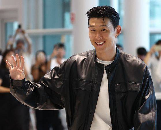 지난 5일 미국으로 출국한 손흥민. [연합뉴스]