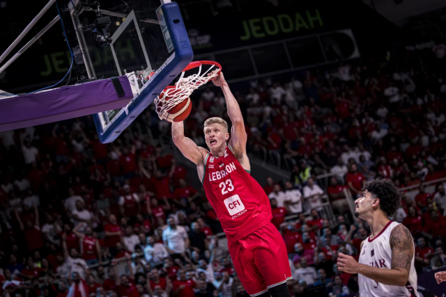 카얏은 멋진 수비와 덩크슛으로 레바논의 분위기를 이끌었다. 사진=FIBA 제공