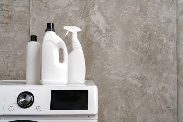 한국소비자원의 품질비교시험 결과, 국내 유통 중인 액체형 세탁세제의 세탁 성능이 다소 차이가 나는 것으로 밝혀졌다. 사진은 기사의 특정 사실과 관련 없음. 이미지투데이