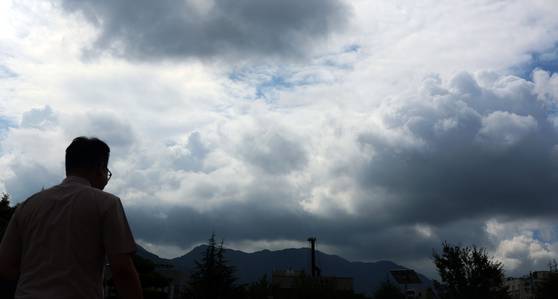 구름 낀 하늘. 〈사진=연합뉴스〉