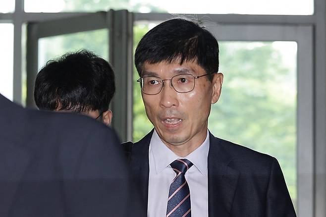 임기훈 전 국방비서관이 8일 오전 서울 서초구 이명현 순직해병특검팀에 참고인 신분으로 조사를 받기 위해 출석하고 있다. /사진=뉴스1