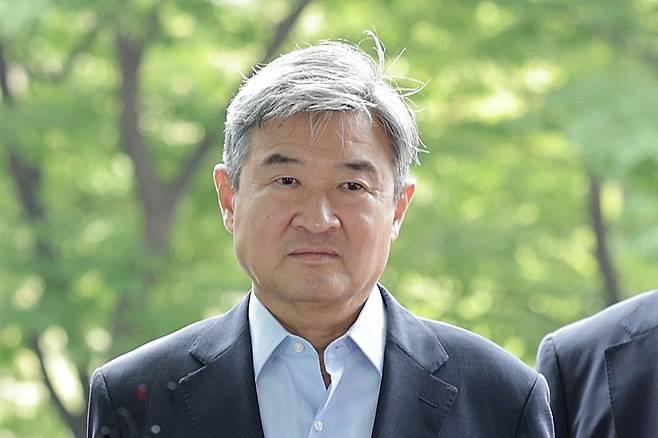 조태용 전 국가안보실장이 8일 오전 서울 서초구 이명현 순직해병특검 사무실에 조사를 받기 위해 출석하고 있다. /사진=뉴스1