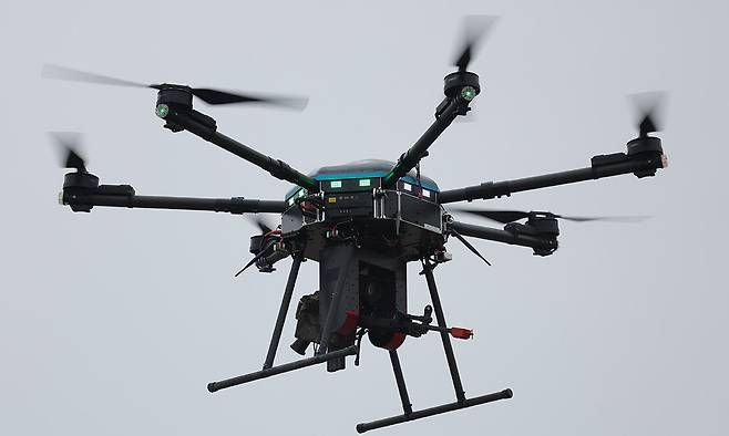 육군의 소총 드론이 비행을 하고 있다. 세계일보 자료사진