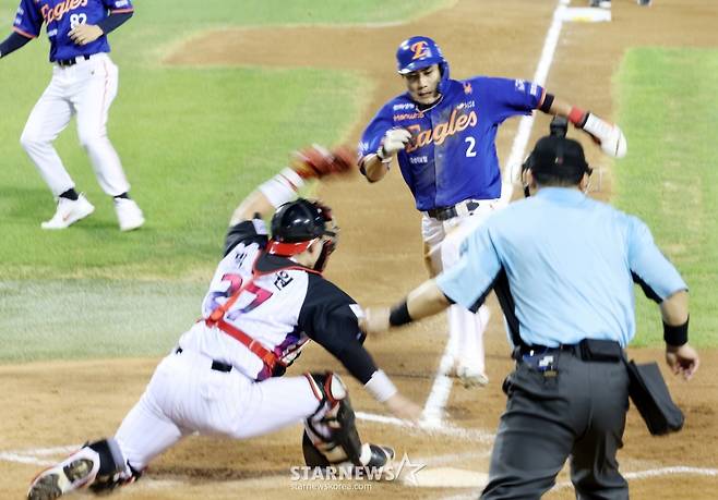 [한번에쓱]악송구가 돕는구나! '죽을뻔' 심우준, 1-0으로 앞서는 한화