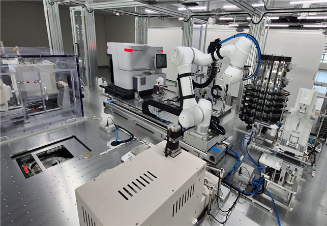 양극 소재 자율 탐색 실험실