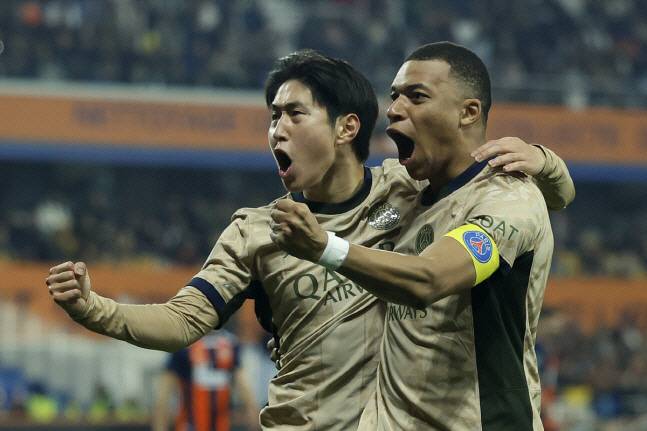 파리생제르맹 시절 킬리안 음바페와 이강인. EPA연합뉴스