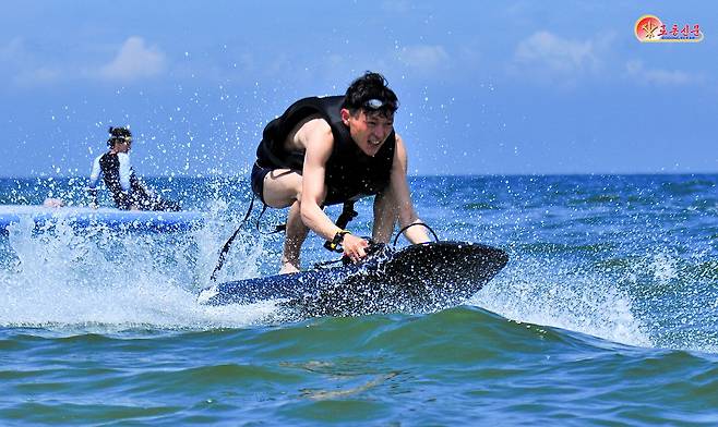 북한 노동당 기관지 노동신문은 지난달 24일 "원산갈마해안관광지구는 볼수록 멋있고 희한하다"며 이곳을 방문한 사람들의 반응을 선전했다. 뉴스1