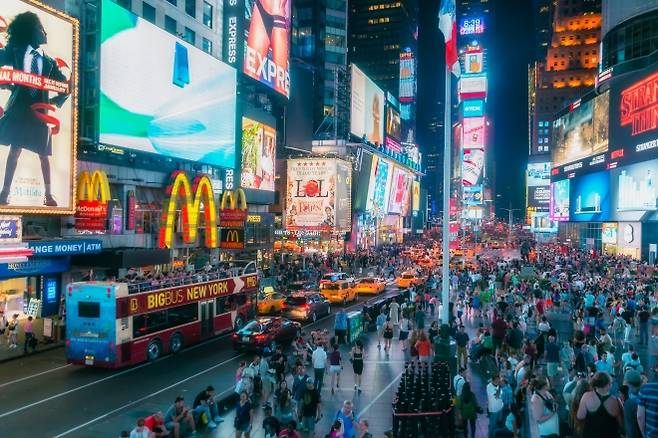 뉴욕 타임스스퀘어 자료사진. 123rf