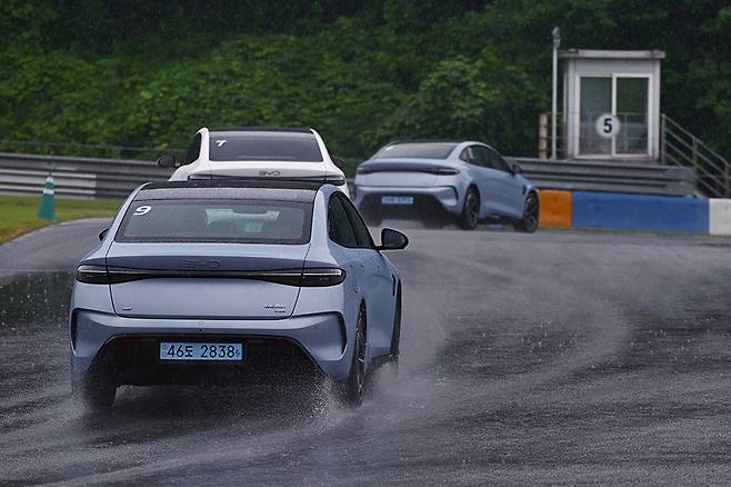 BYD 씰 다이내믹 AWD. 사진: 김학수 기자