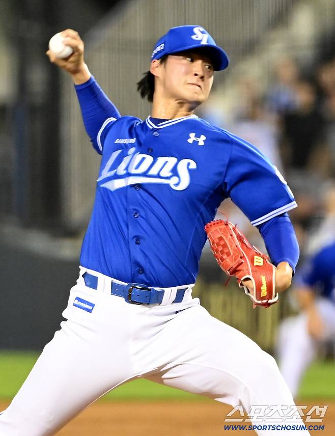 3일 잠실야구장에서 열린 삼성과 두산의 경기, 삼성 이호성이 역투하고 있다. 잠실=허상욱 기자wook@sportschosun.com/2025.07.03/
