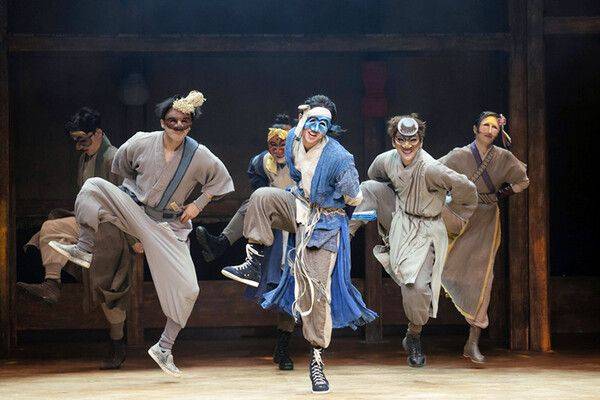 뮤지컬 ‘스웨그에이지 외쳐, 조선!’의 한 장면. 다음달 8일 영국 런던 웨스트엔드에서 콘서트 무대를 가진다.   PL엔터테인먼트