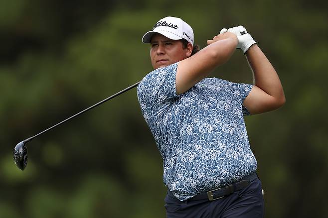 올드리치 포트기터가 지난 9일 열린 페덱스 세인트주드 챔피언십 2라운드 도중 7번 홀에서 티샷을 하고 있다. 게티이미지코리아