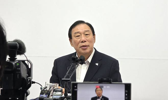 최민호 세종시장이 11일 세종시청에서 열린 기자간담회에서 발언하고 있다. /사진=이은지 기자