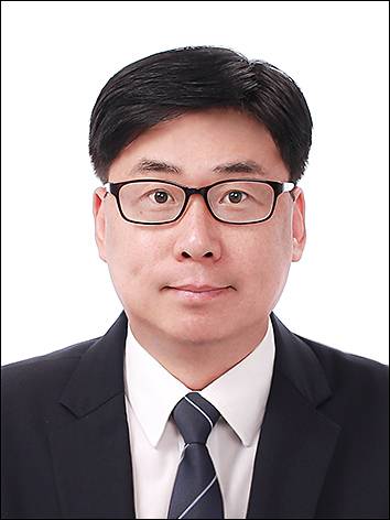 성민재(시인∙사회혁신가)