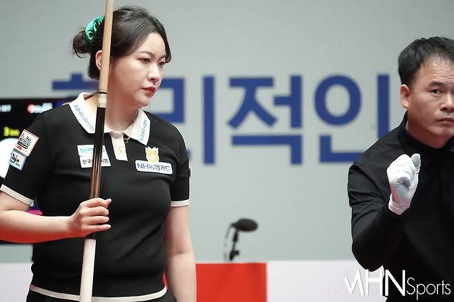 김민아